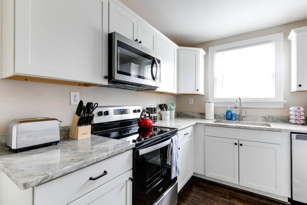 Rva Cottage Cozy & Spacious Near Downtown Richmond Eksteriør billede